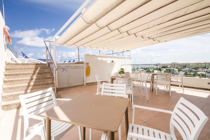 هتل Azure Lofts & Pool