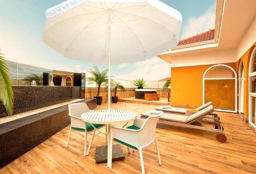 בית מלון כפרי Daj Resort & Marina