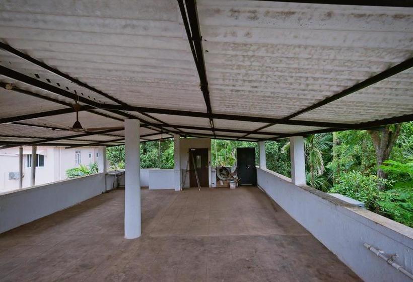 Отель Shrikanchan Bungalow Near Dapoli