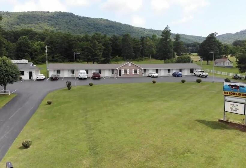 酒店 Fox Mountain Inn