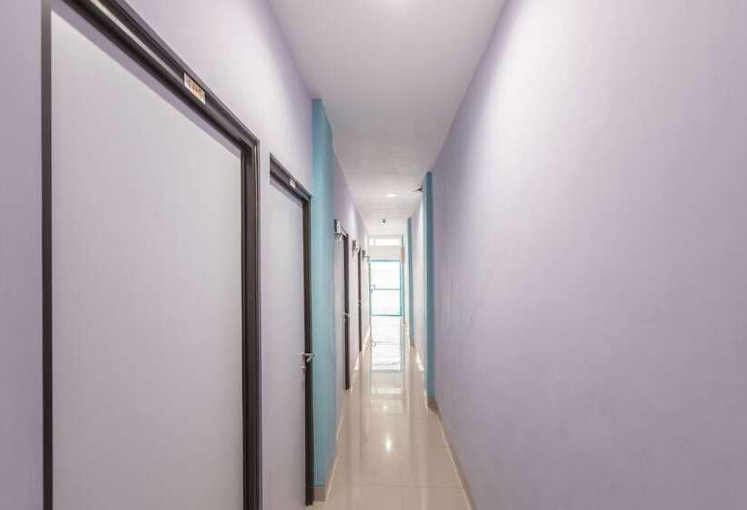 Hotel Oyo 478 Balcon Biru