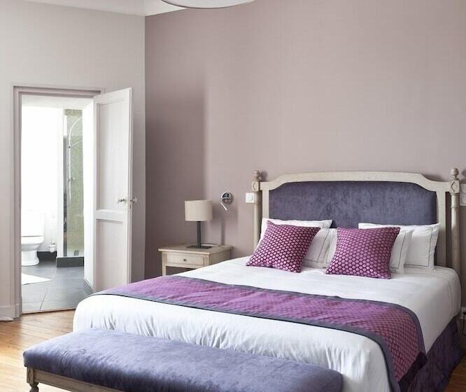Bed and Breakfast Chambres D Hôtes Du Château De Seguin