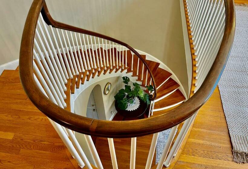 ベッドアンドブレックファースト The Holly And Ivy Inn