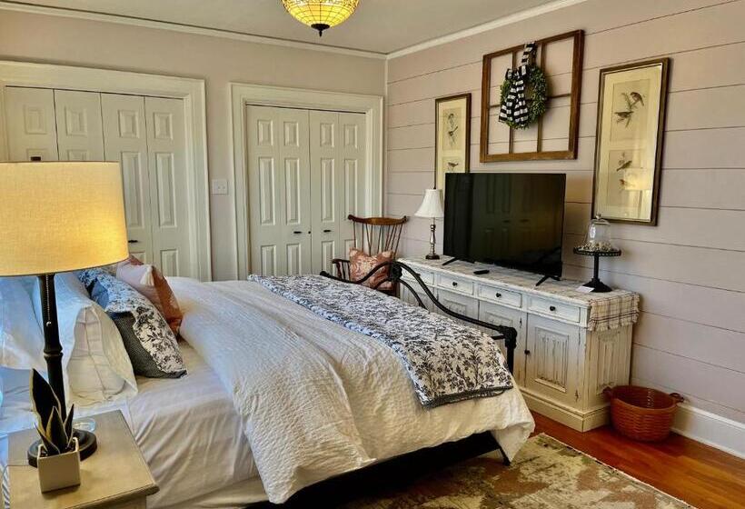 ベッドアンドブレックファースト The Holly And Ivy Inn