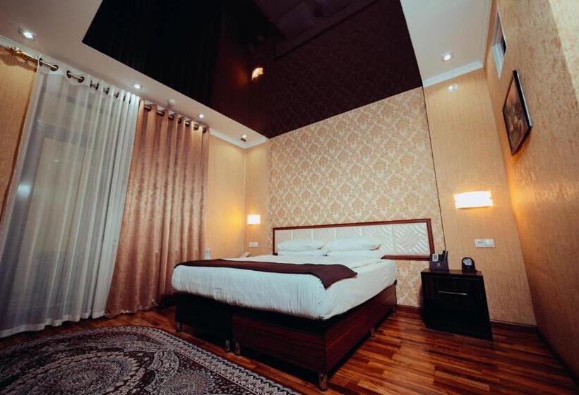 فندق Asmald Palace