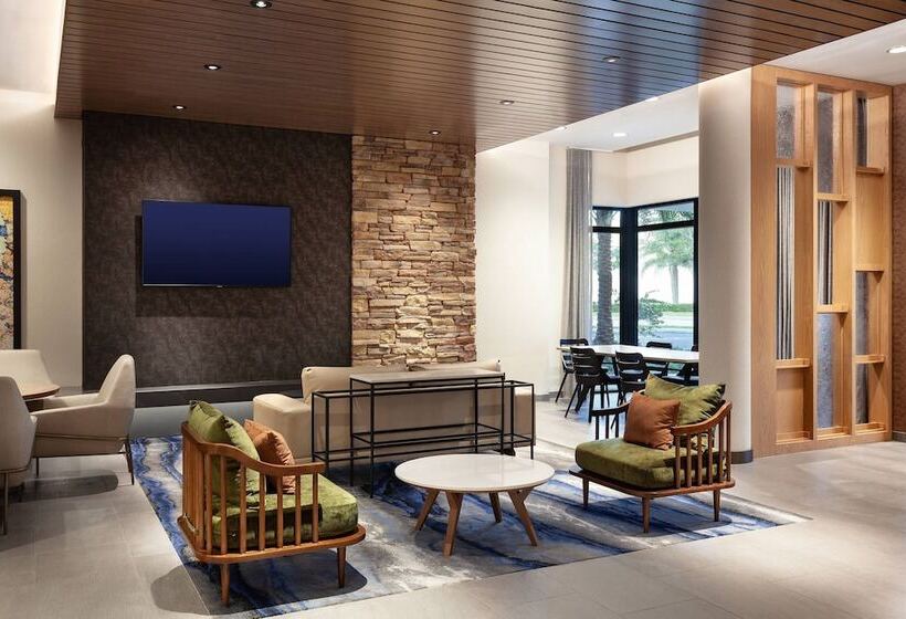 Отель Fairfield Inn & Suites By Marriott Wellington West Palm Beach