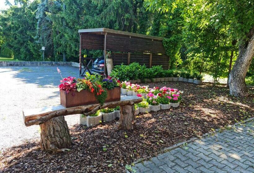 هتل Landgasthof Fromm