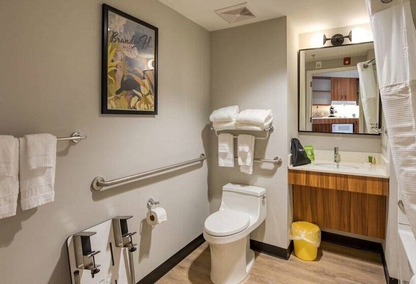 Отель Uptown Suites Extended Stay Tampa Fl   Riverview