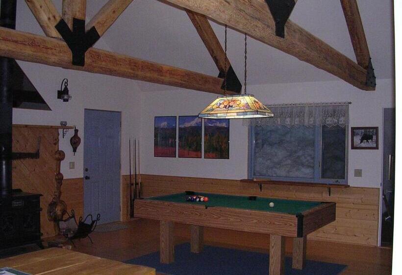 פנסיון Alaska's Northland Inn