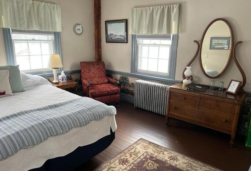 הוסטל Shoreham Inn Bed & Breakfast