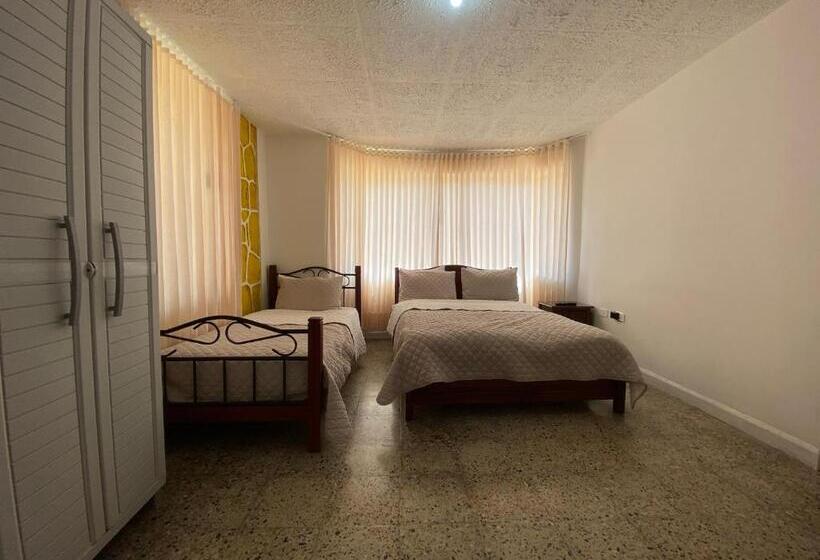 בית מלון כפרי Bed And Breakfast Campestre El Estoril