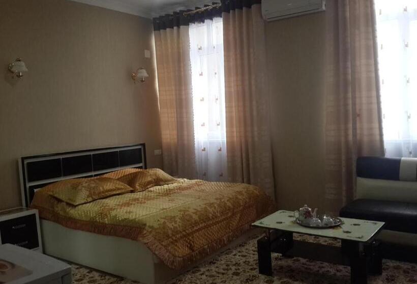 בית מלון כפרי Umariyon