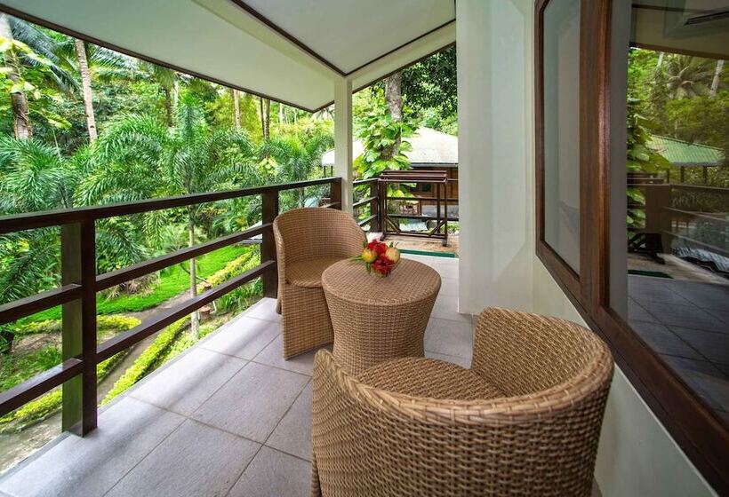 Lembeh Resort