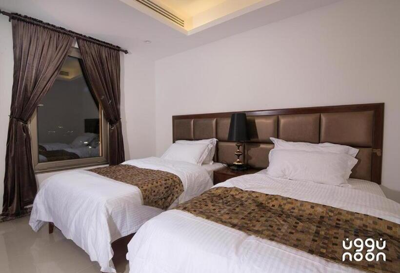Noon Hotel Suites