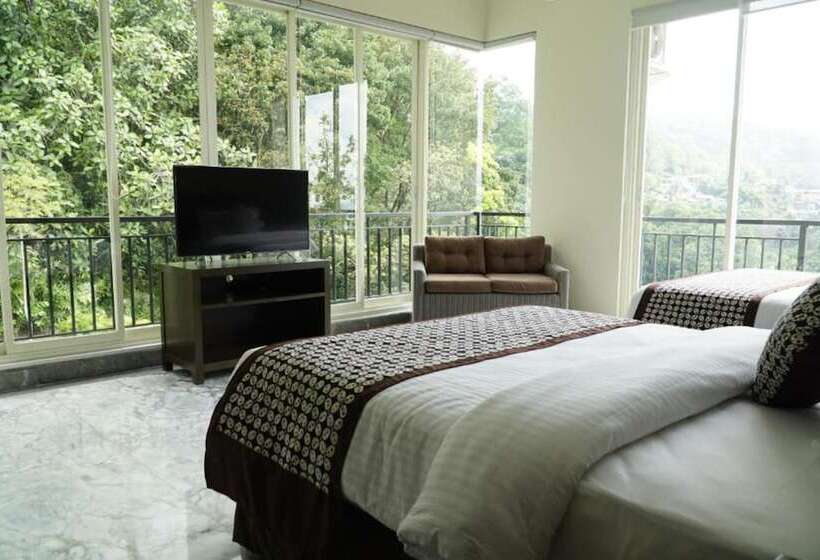 ペンション Arainn Bed & Breakfast Tretes Prigen By Ecommerceloka