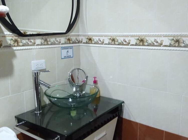 پانسیون Find Land & A Rest