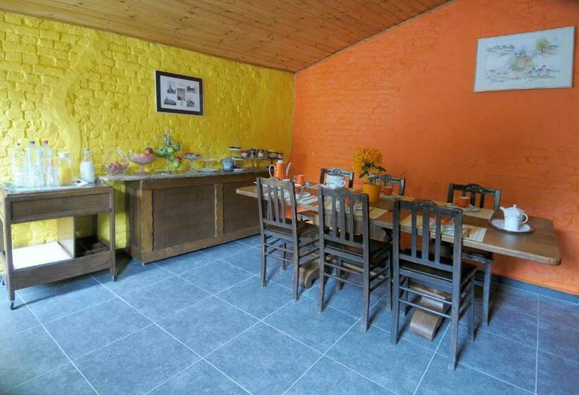 هتل Restaurant La Ferme De Grambais