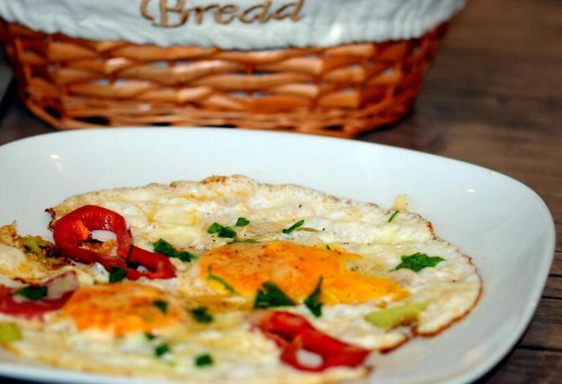 هتل Tehran Boutique