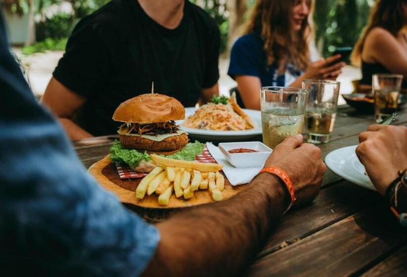 هتل Viajero Tayrona Hostel & Ecohabs