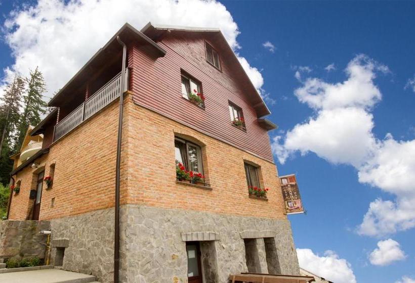 פנסיון Casa Skandik Ház