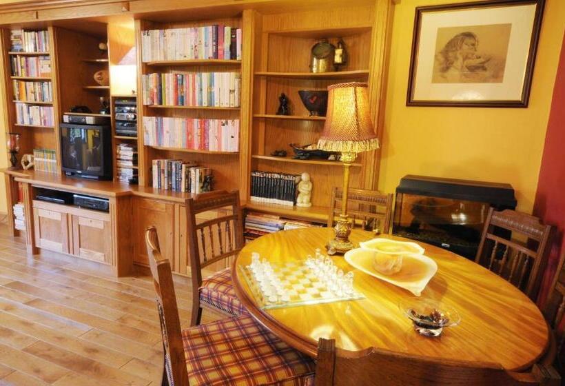 Stirabout Lane B&b