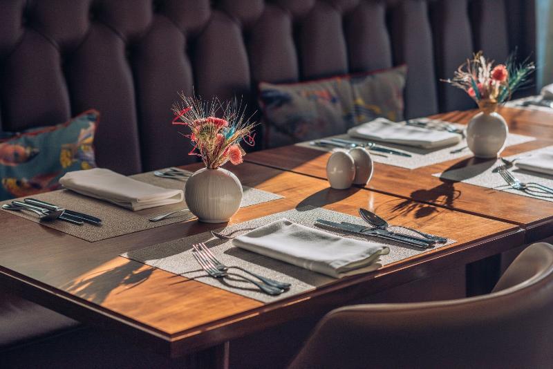 ホテル Iberostar Waves Slavija