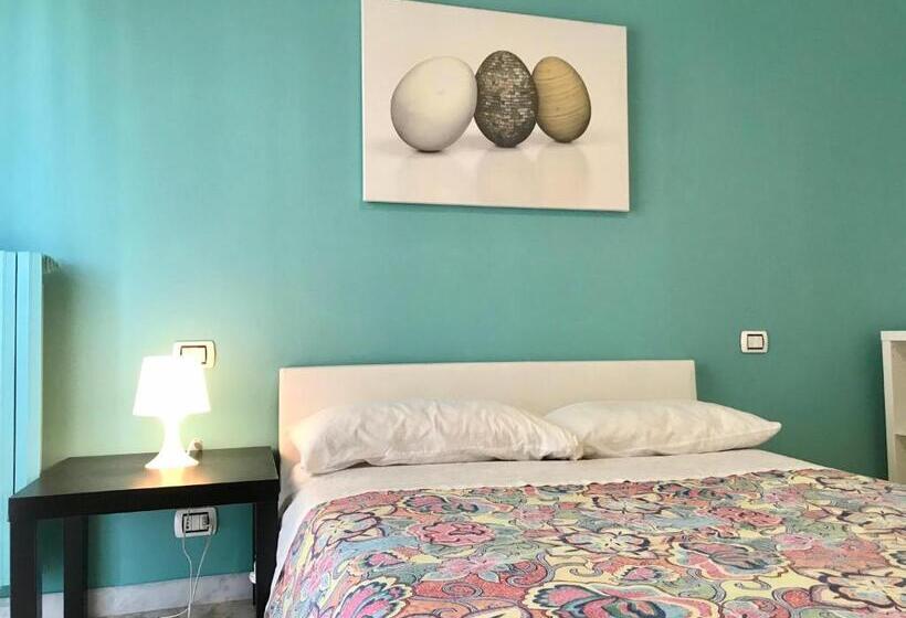 تختخواب و صبحانه Room 110 Bari  Guesthouse
