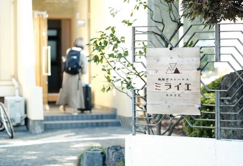 Pensão Tottori Guest House Miraie Base