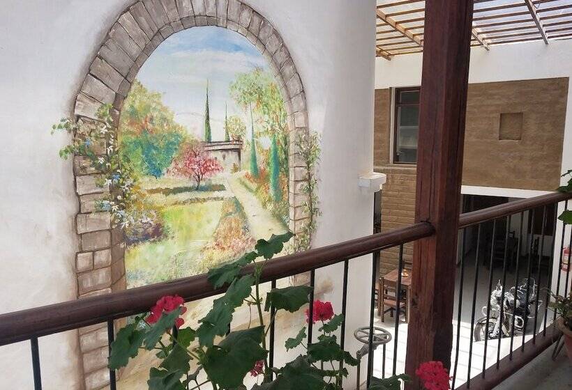 هتل Casa Francisco