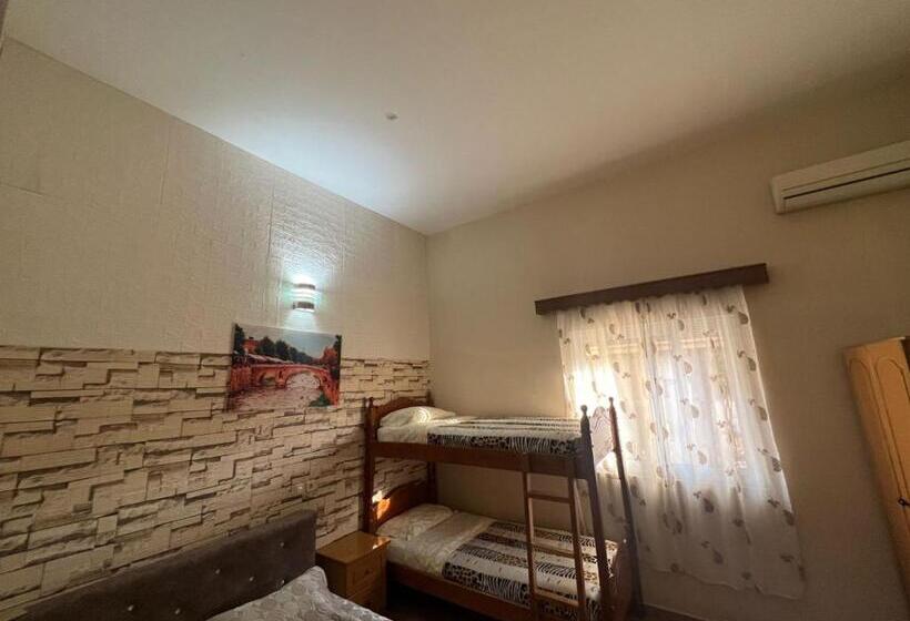 پانسیون Anel Suites