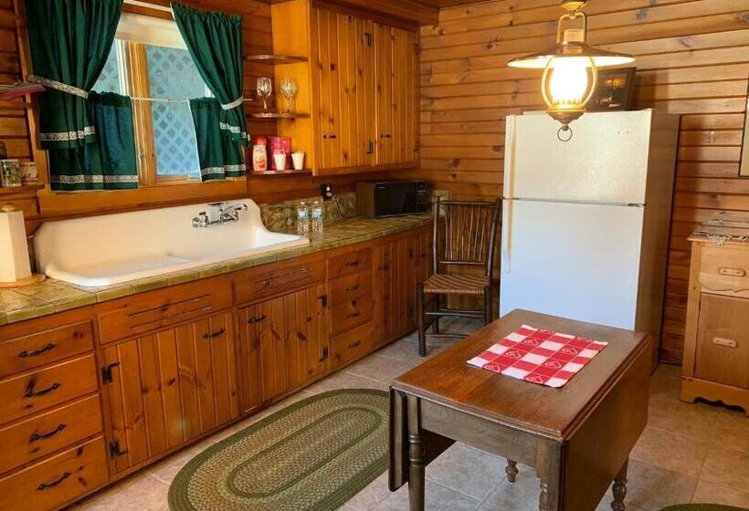 تختخواب و صبحانه Abe's Spring Street Guest House