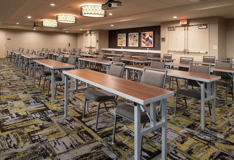 בית מלון כפרי Home2 Suites By Hilton Tampa Downtown Channel District