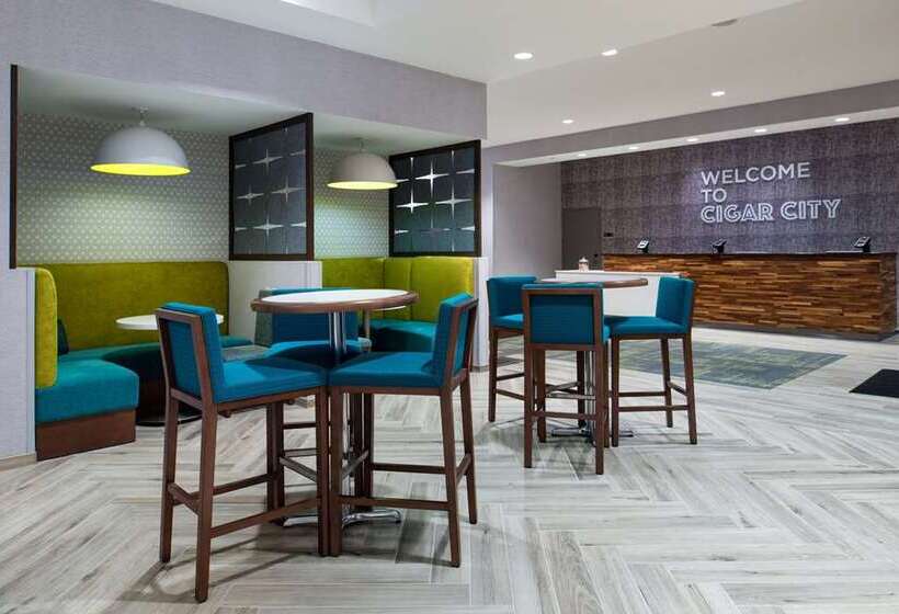 בית מלון כפרי Home2 Suites By Hilton Tampa Downtown Channel District