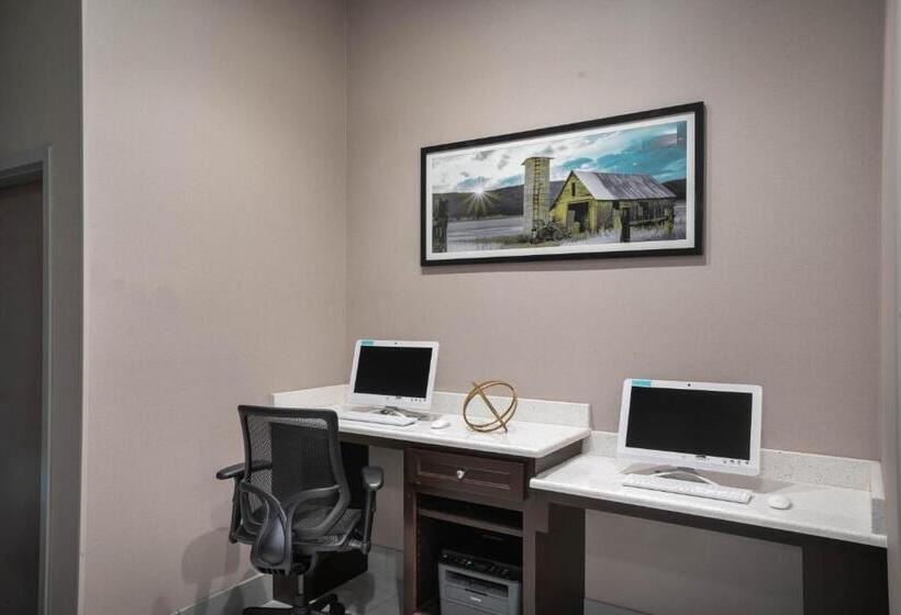 فندق La Quinta By Wyndham West Memphis