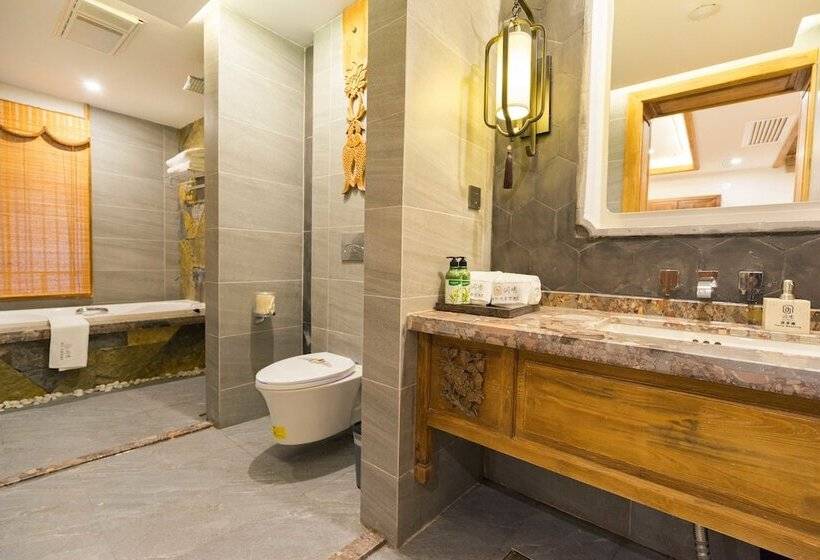 هتل Lijiang Zen Garden