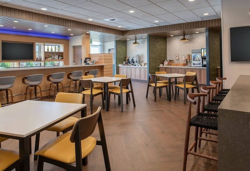 فندق Fairfield Inn & Suites By Marriott Wenatchee