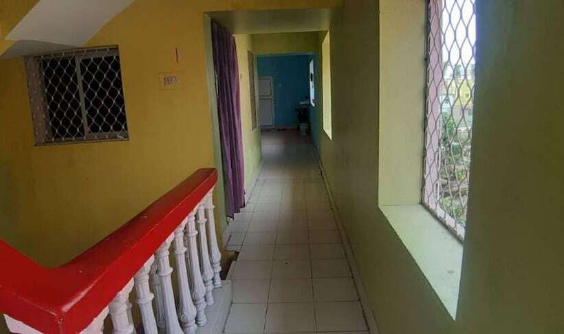 בית מלון כפרי Goroomgo Sea Smile Lodge Puri