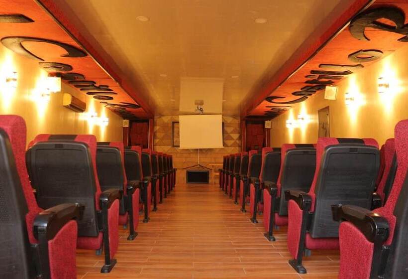 هتل Castillo Resort