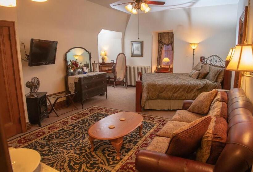 Spencer House Bed & Breakfast