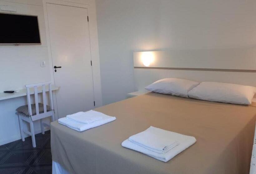 旅馆 Hospedagem Palhoça