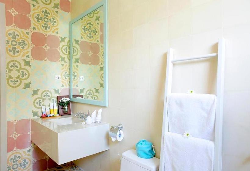 هتل Lief Sara Saigon