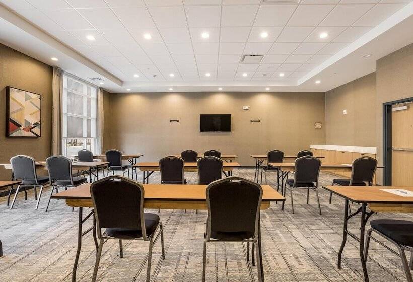 בית מלון כפרי Four Points By Sheraton Elkhart