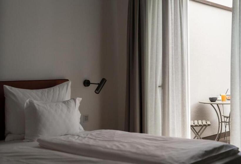Kuntino Suites