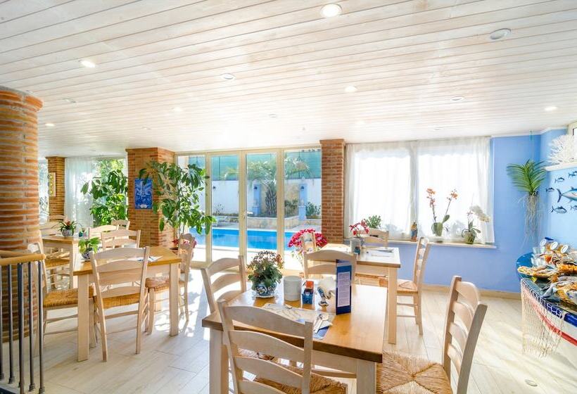 پانسیون Mediterranean Charm
