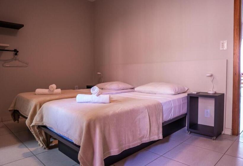 پانسیون Pousada Dormida Do Peixe