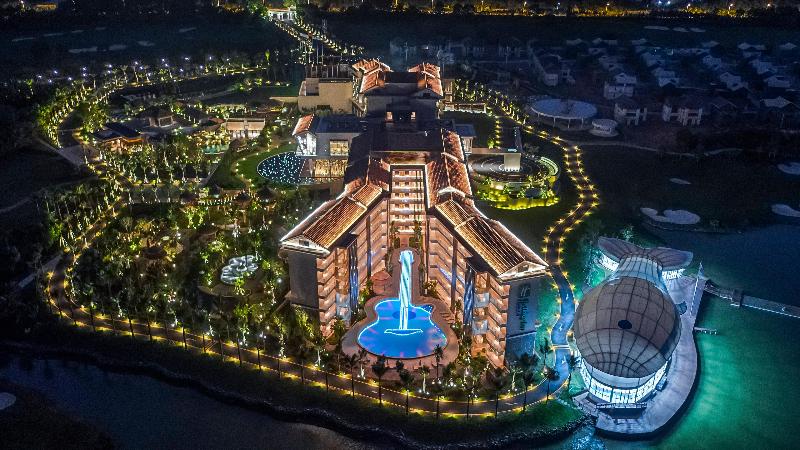 בית מלון כפרי Holiday Inn Resort Qionghai Guantang, An Ihg