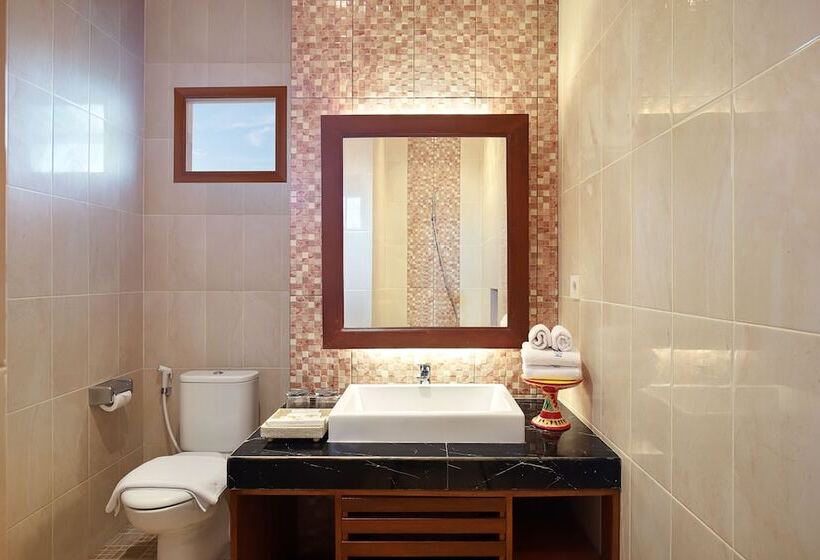 هتل Kubu Gwk Resort