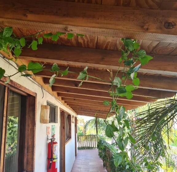هتل Villas Mariposas