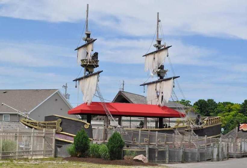 Отель Grand Islander
