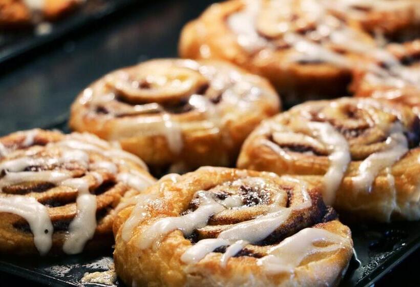 호텔 Holiday Inn Express & Suites   Moreno Valley   Riverside, An Ihg